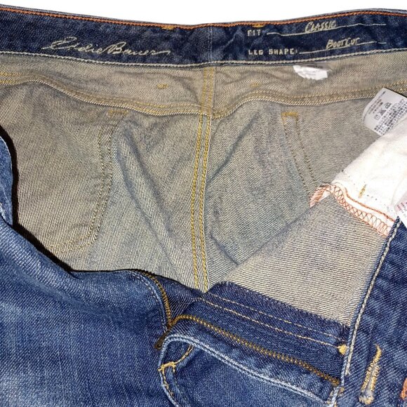 Eddie Bauer Denim Jeans Classic Bootcut Women's Size 18P Casual Relaxed Fit - Picture 11 of 11